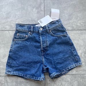 Brand With tag | & other story denim shorts
